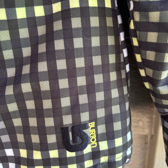 Burton ski/snowboard dry ride jacket like new ax M.  Unisex - Picture 5 of 7